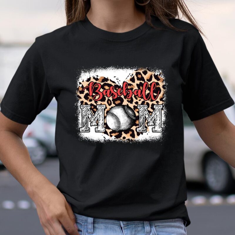 Baseball Mom Leopard Funny Softball Mom Mother's Day Unisex T-Shirt Cotton Tee